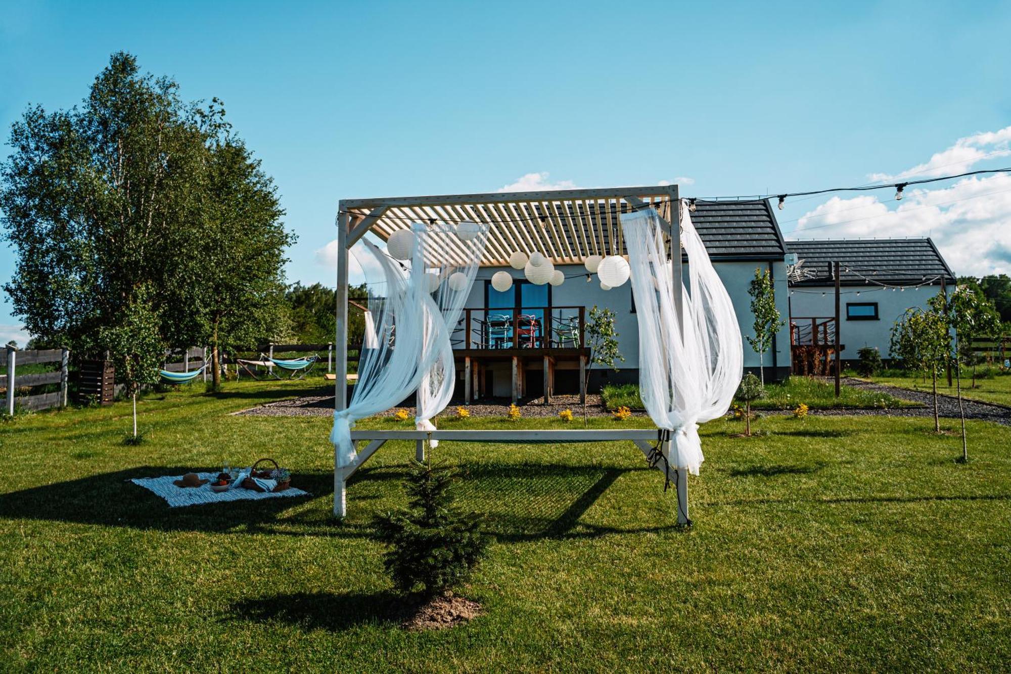 Holiday home Sarnia Laka 1 Z Prywatnym Jacuzzi
