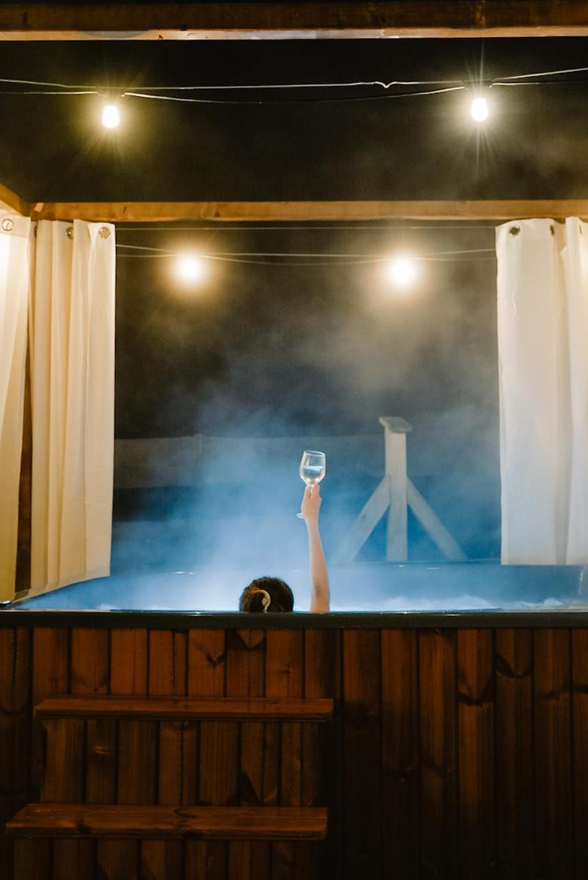Sarnia Laka 1 Z Prywatnym Jacuzzi